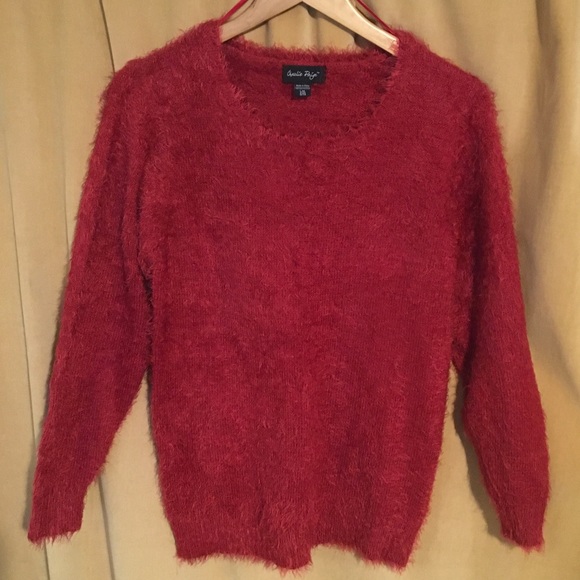 Charlie Paige Sweater. Red. S L/XL - Picture 1 of 5